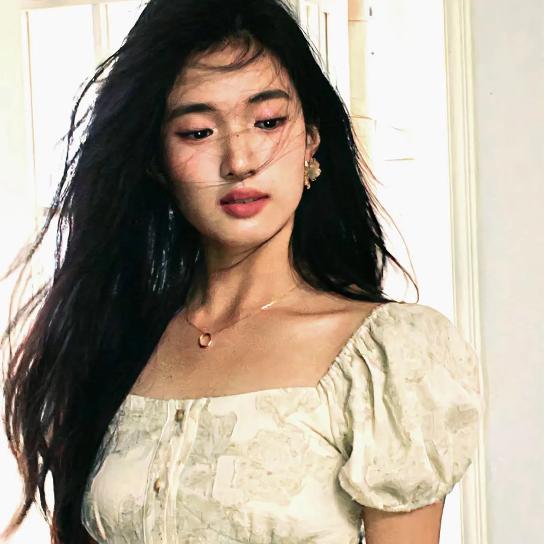哭泣的鹦鹉